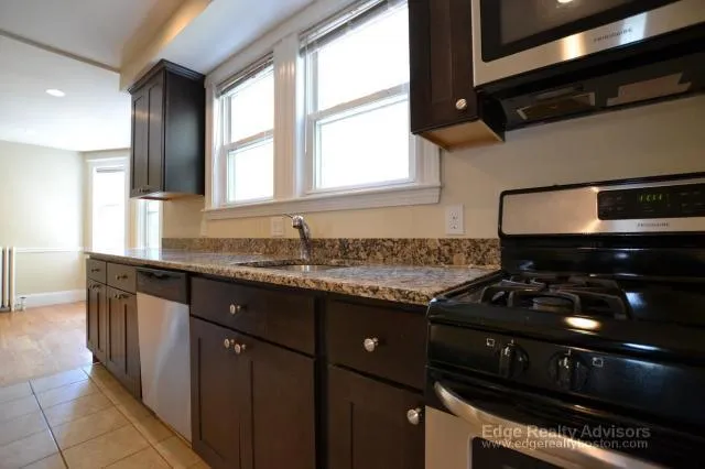 3 Bedroom 2 Bath In Brighton MA 02135 for Rent