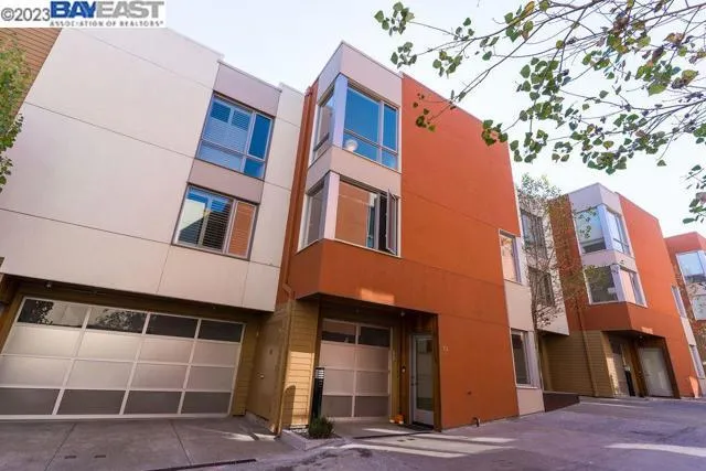151 Avocet Way, San Francisco CA 94124 for Sale