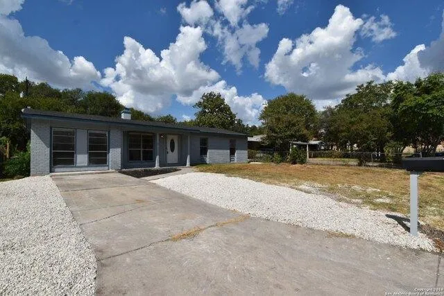 4 Bedroom 2 Bath In San Antonio TX 78218 for Rent