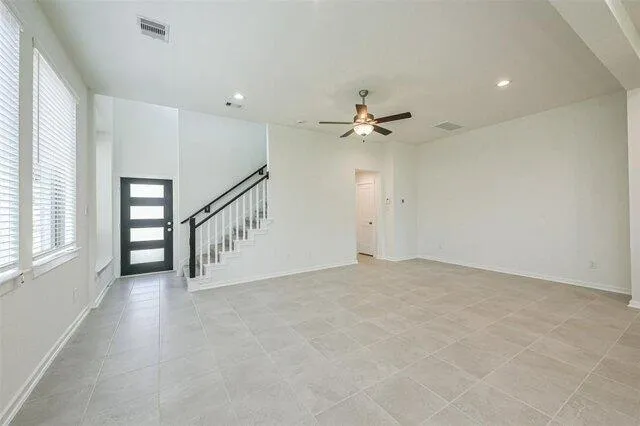 3 Bedroom 2.5 Bath In Missouri City TX 77459 for Rent