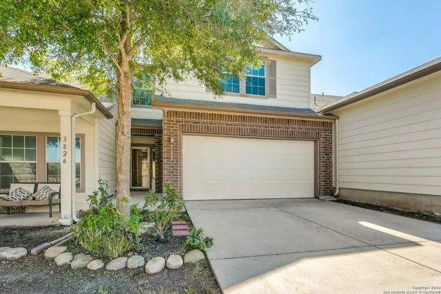 3 Bedroom 2.5 Bath In San Antonio TX 78260 for Rent