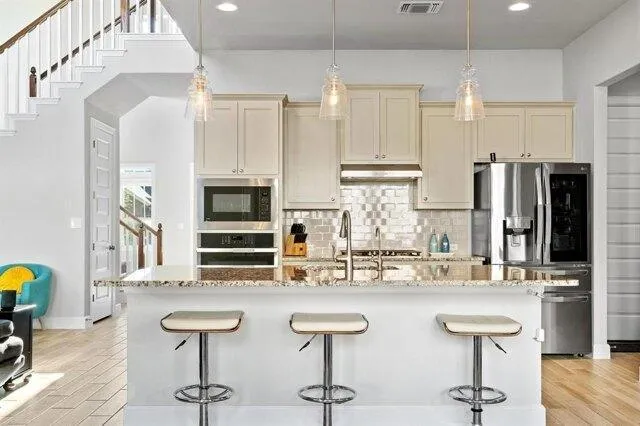 4 Bedroom 3 Bath In Austin TX 78737 for Rent