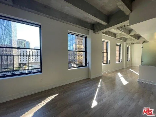 1 Bedroom 1 Bath In Los Angeles CA 90017 for Rent