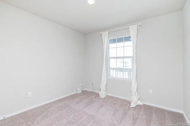 Home For Rent In Saint Hedwig, Texas