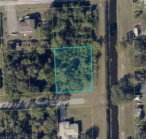 Plot For Sale In Lehigh Acres, Florida
