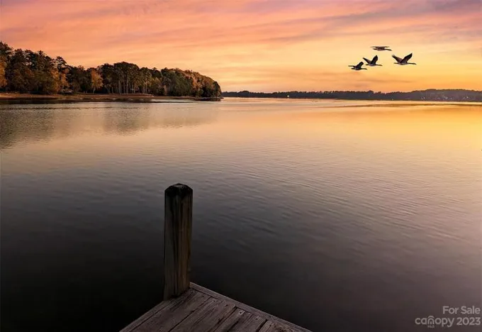 Mount Gilead, Montgomery County, NC Lakefront Property, Waterfront Property, House for sale Property ID: 418306867