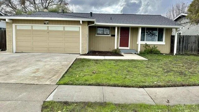 3 Bedroom 2 Bath In Pleasanton CA 94588 for Rent