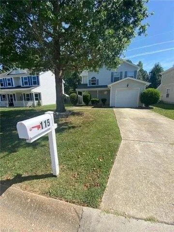 3 Bedroom 2.5 Bath In Yorktown VA 23690 for Rent