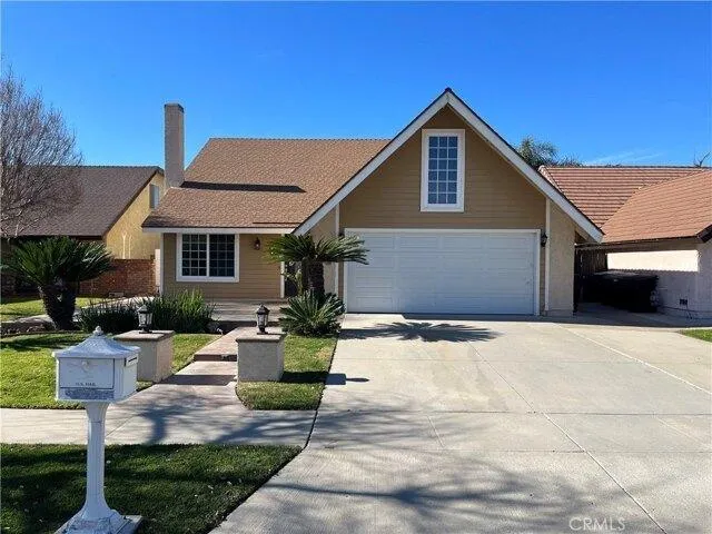 3 Bedroom 2 Bath In Anaheim CA 92807 for Rent