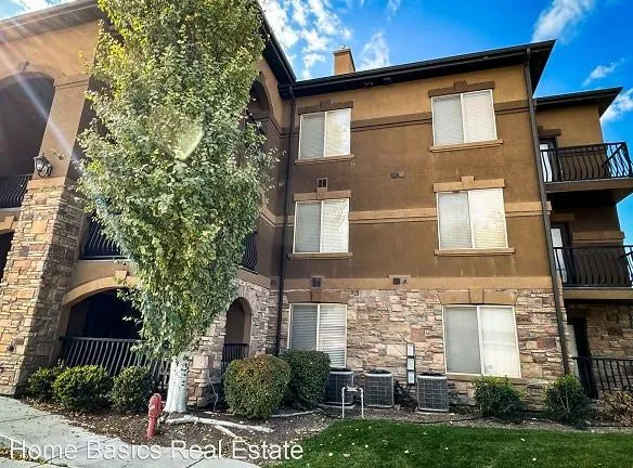 378 S 2150 W unit 204 Pleasant Grove, UT 84062 - Home For Rent