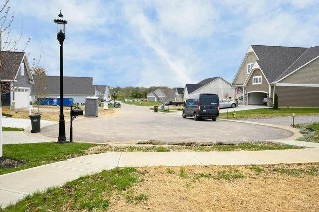 Plot For Sale In Montgomery, Ohio