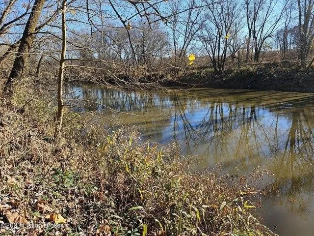 Plot For Sale In Magnolia, Kentucky