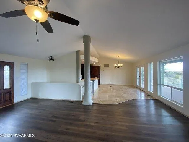 3 Bedroom 3 Bath In Cottonwood AZ 86326 for Rent