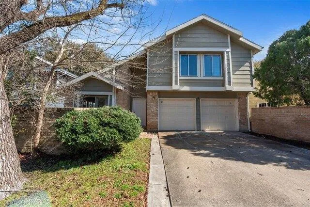 3 Bedroom 2.5 Bath In Houston TX 77082 for Rent