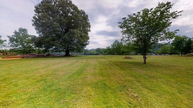 Plot For Sale In Ashland City, Tennessee