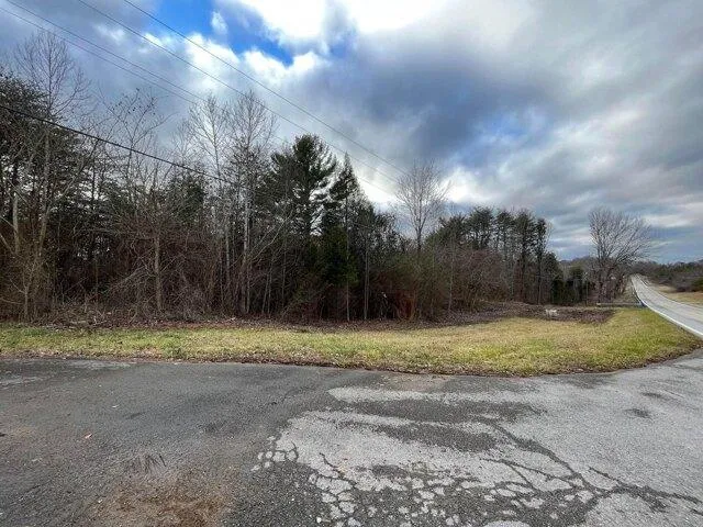 Plot For Sale In Albany, Kentucky