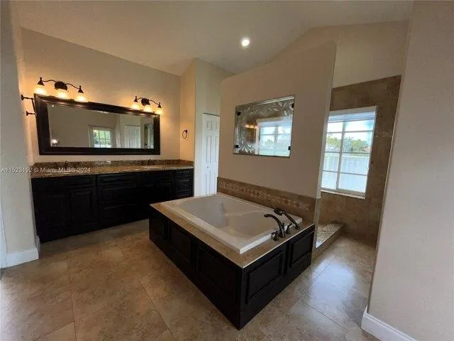 Home For Rent In Weston, Florida