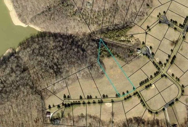 Plot For Sale In Russell Springs, Kentucky