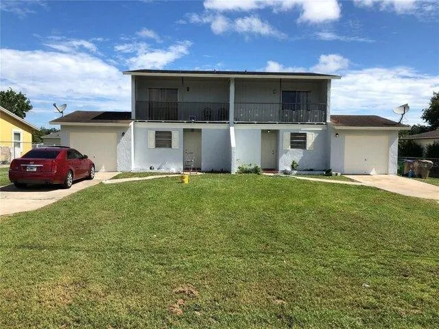 4 Bedroom 3 Bath In Kissimmee FL 34758 for Rent
