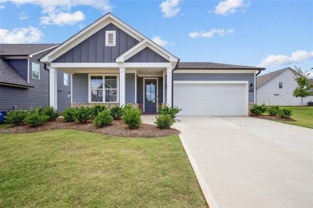 3 Bedroom 2.5 Bath In Mc Donough GA 30252 for Rent