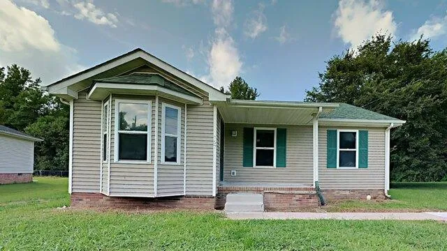 3 Bedroom 2 Bath In Clarksville TN 37042 for Rent