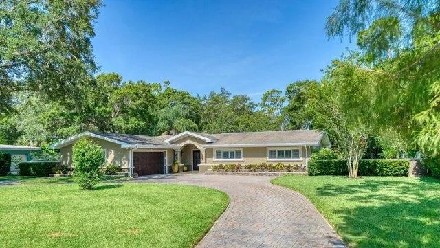 4 Bedroom 3.5 Bath In Clearwater FL 33764 for Rent