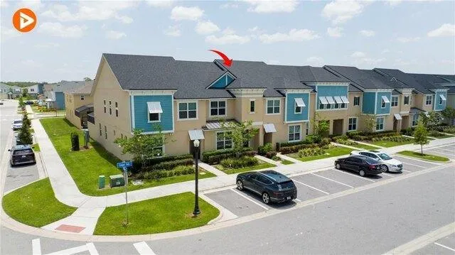4 Bedroom 4.5 Bath In Kissimmee FL 34747 for Rent