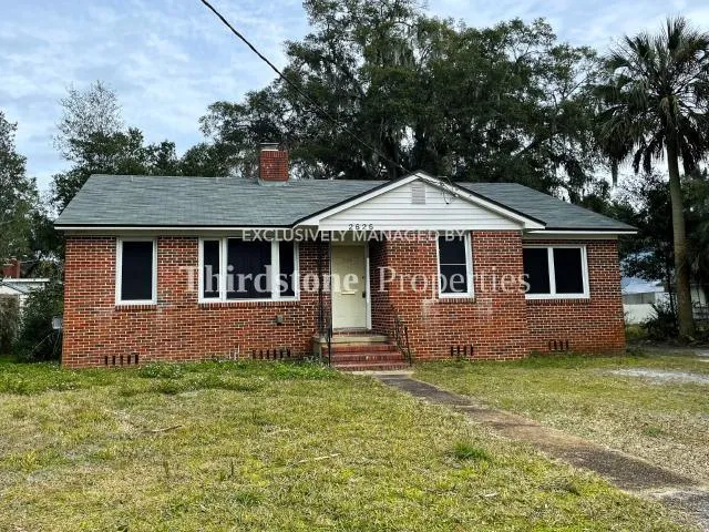 3 Bedroom 2 Bath In Jacksonville FL 32207 for Rent