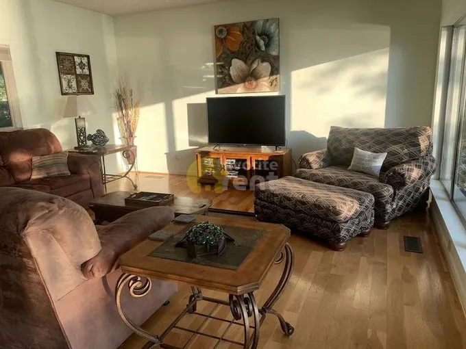 Hot Springs 3 bedrooms 2 bathrooms home on Lake Hamilton for Rent