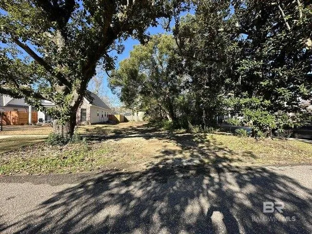 Plot For Sale In Fairhope, Alabama