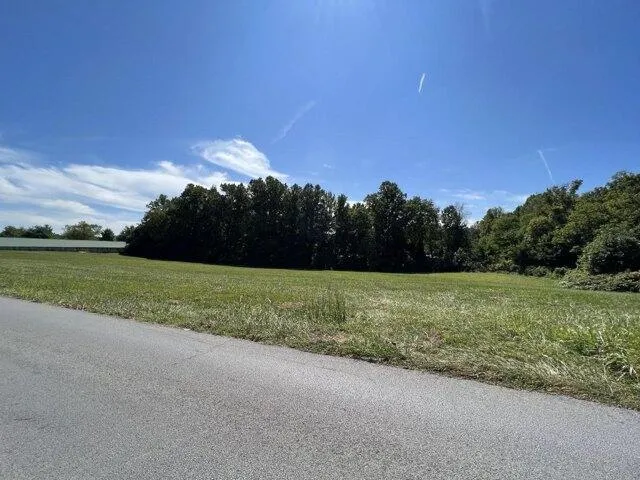 Plot For Sale In Russell Springs, Kentucky