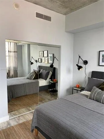 Condo For Rent In Miami, Florida
