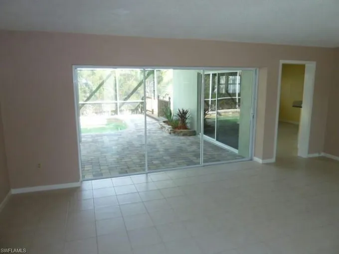 Just hitting the market, property for ren for Rent
