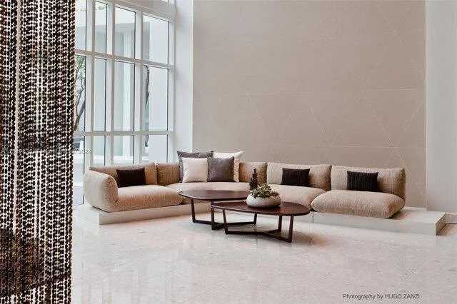 Condo For Rent In Miami, Florida
