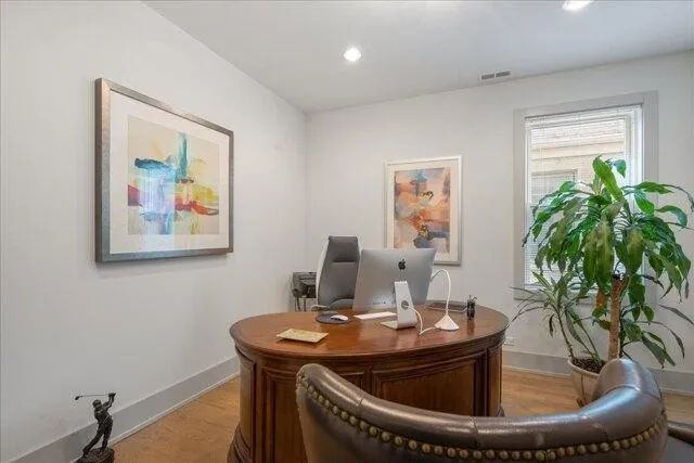 Condo For Rent In Chicago, Illinois