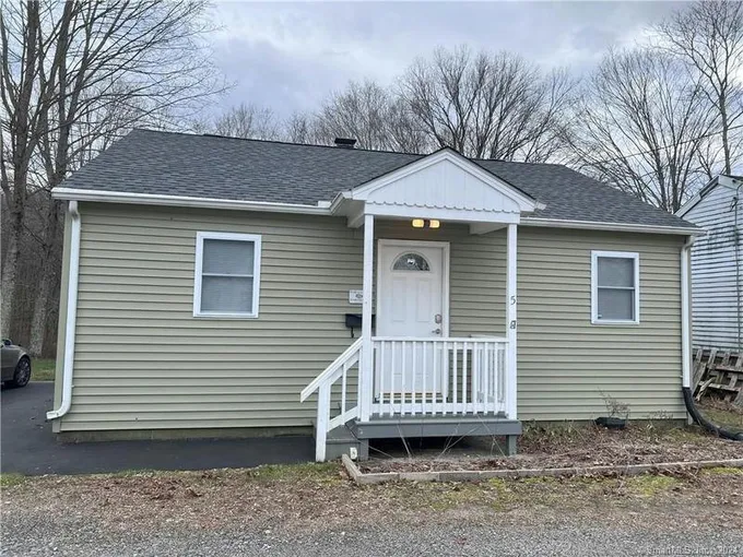 5 HAMILTON CT, Norwich, CT 06360 Single Family Residence For Sale  MLS# 170619470