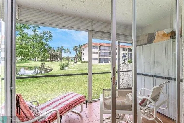 Condo For Rent In Pembroke Pines, Florida