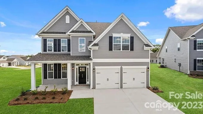 156 Thornberry Rd, Hendersonville, NC 28792 - MLS 4094813 for Sale