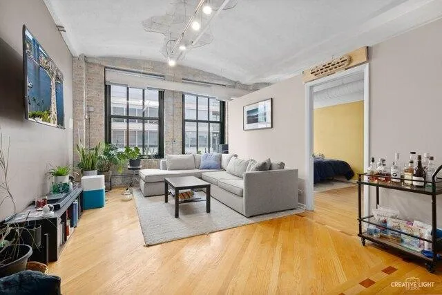 Condo For Rent In Chicago, Illinois