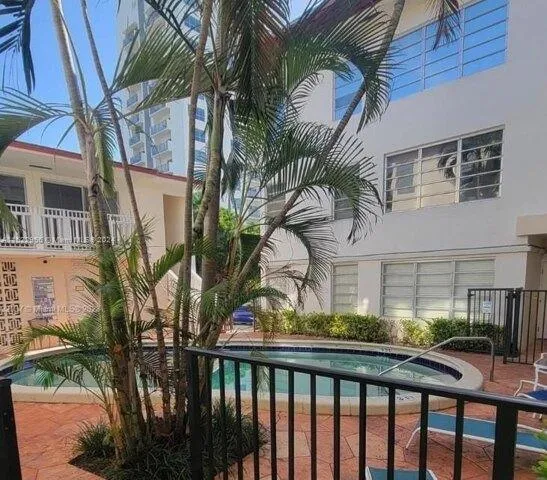 2 Bedroom 2 Bath In Miami Beach FL 33139 for Rent