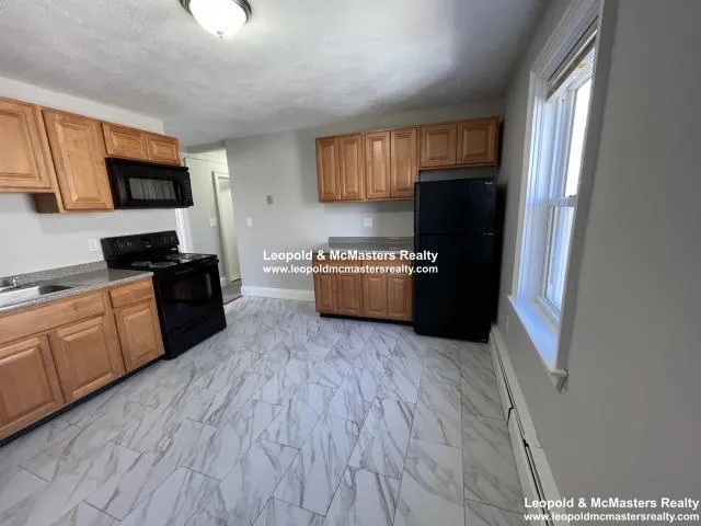 4 bedroom in Brighton MA 02135 for Rent