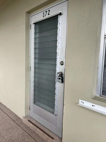 2 Bedroom 1.5 Bath In West Palm Beach FL 33417 for Rent