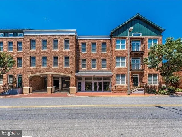 2 Bedroom 2 Bath In Frederick MD 21701 for Rent