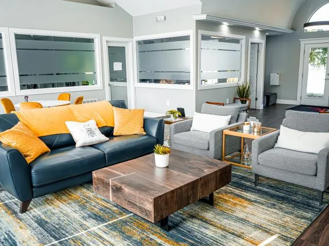 Charming 2 Bed 2 Bath $1385/mo for Rent