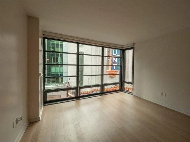 1 Bedroom 1.5 Bath In Boston MA 02111 for Rent