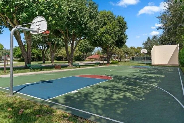 Condo For Rent In Boca Raton, Florida
