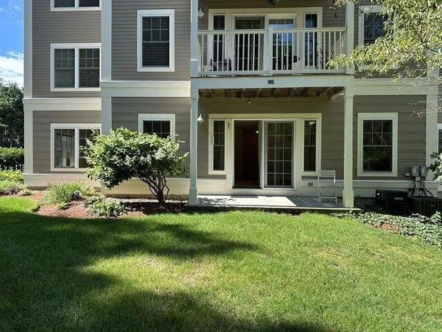 2 Bedroom 2 Bath In Stow MA 01775 for Rent