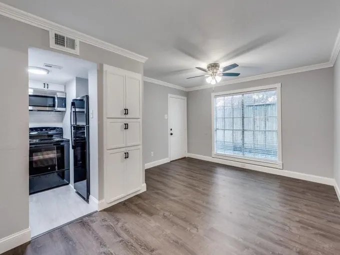 4427 Holland Ave, Dallas, TX 75219 for Rent
