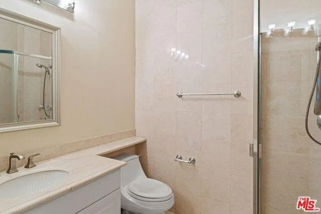 Condo For Rent In Beverly Hills, California