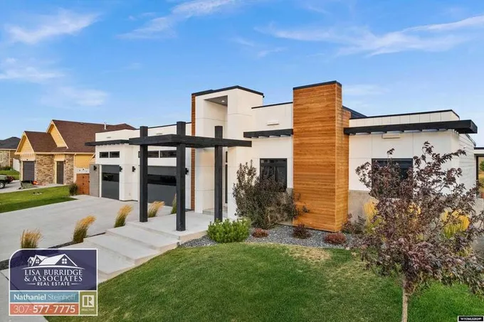 2888 Croydon Drive, Casper, WY 82609  620405688 for Sale